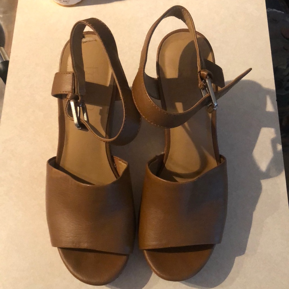 Franco Sarto wedge sandals size 6.5